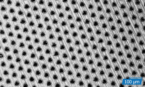 激光精密鉆孔 ? 速度極快，磨損最小(圖8)