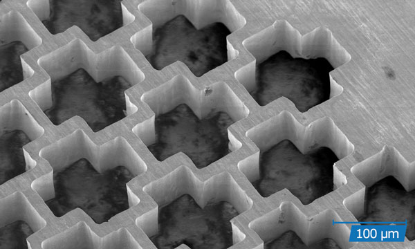 激光精密鉆孔 ? 速度極快，磨損最小(圖9)