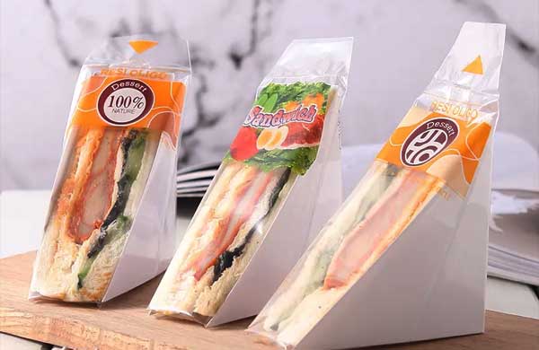 食品包裝中有一條易撕線對于產(chǎn)品體驗是非常重要的