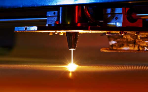 激光設(shè)備價(jià)格差異那么大的原因是什么？(圖2)