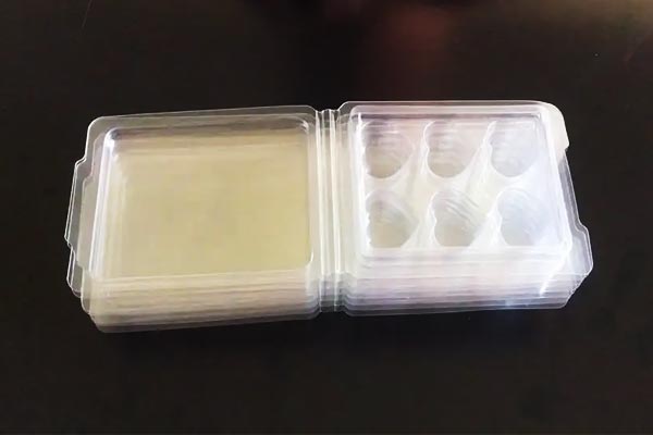 為什么兩塊不同顏色的塑料用激光無法焊接到一起？(圖1)